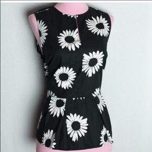 Black and white sunflower peplum top from Gap